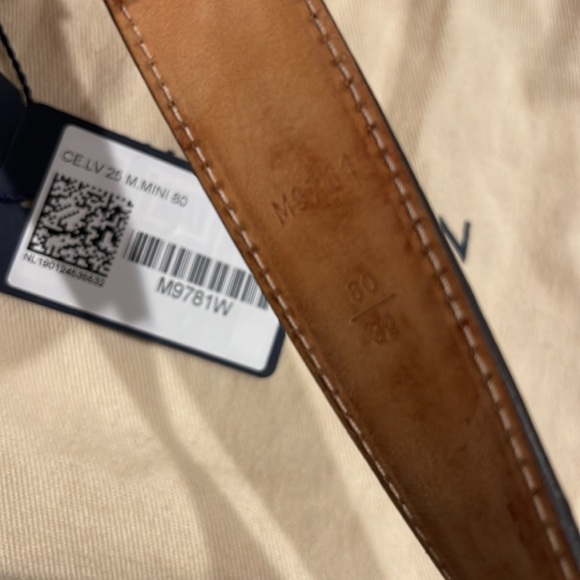 Louis Vuitton belt - Picture 6 of 6